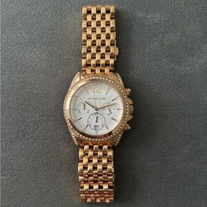 Michael Kors Pressley Chronograph White Dial Rose Gold-Tone Round Watch